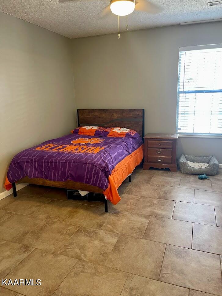 8017 Stablegate Way Powell, TN 37849 - Photo 10 of 18 IMG_2713