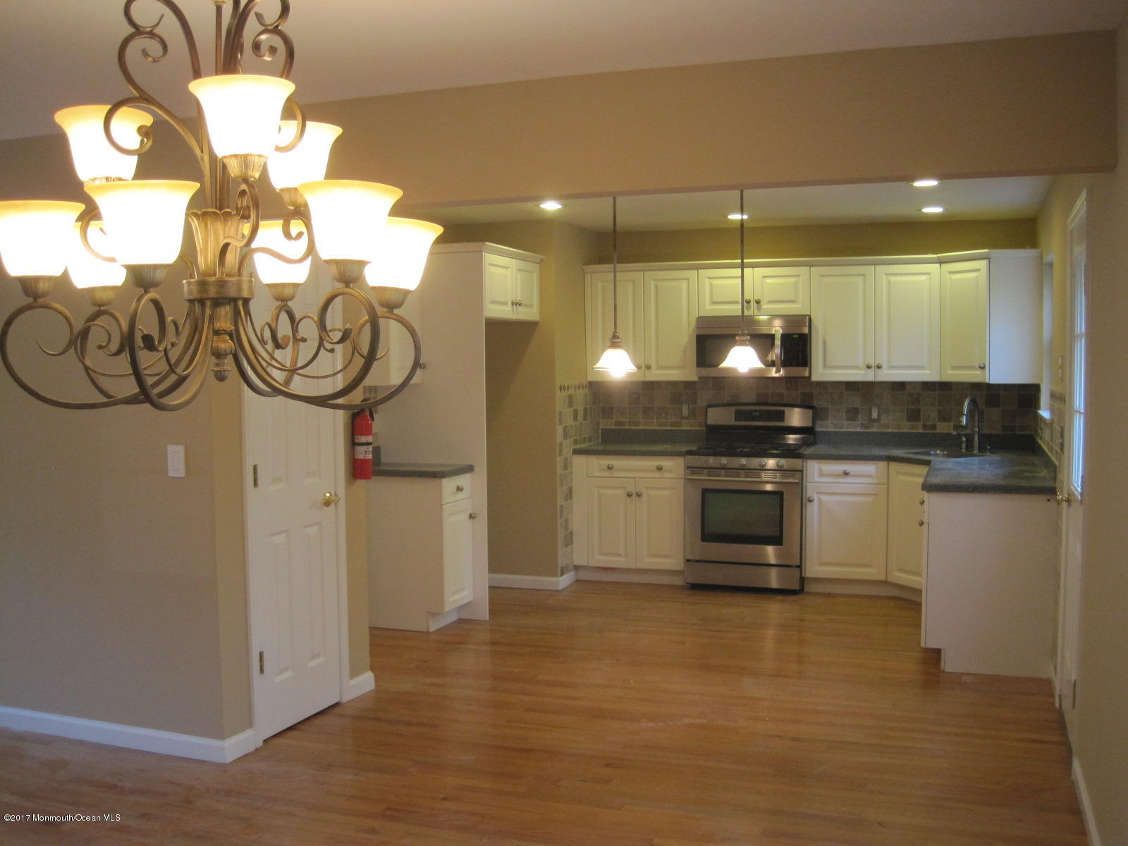 117 Sloop Creek Road Bayville, NJ 08721 - Photo 5 of 35 IMG_3145