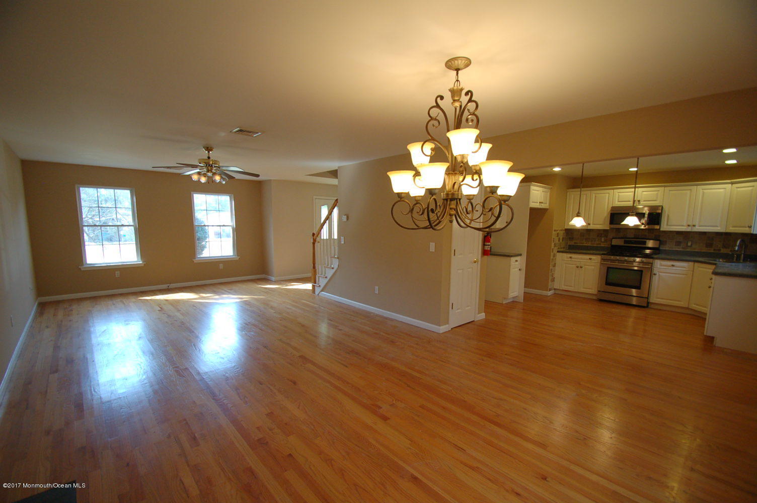 117 Sloop Creek Road Bayville, NJ 08721 - Photo 6 of 35 DSC_0155