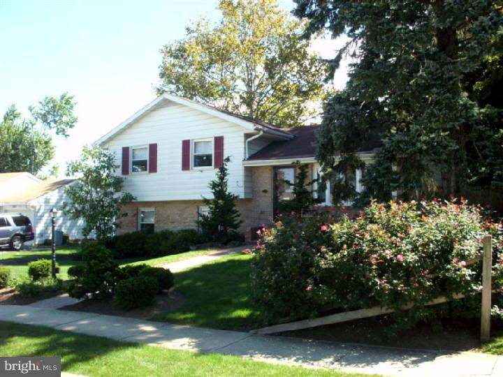 3040 Octagon Avenue Sinking Spring, PA 19608 - Photo 1 of 19 Gallery Image 1