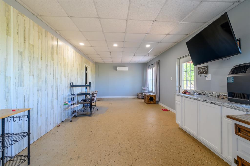 383 Soaring Eagle Trail Wichita Falls, TX 76310 - Photo 28 of 36 Barndominium Living Quarters