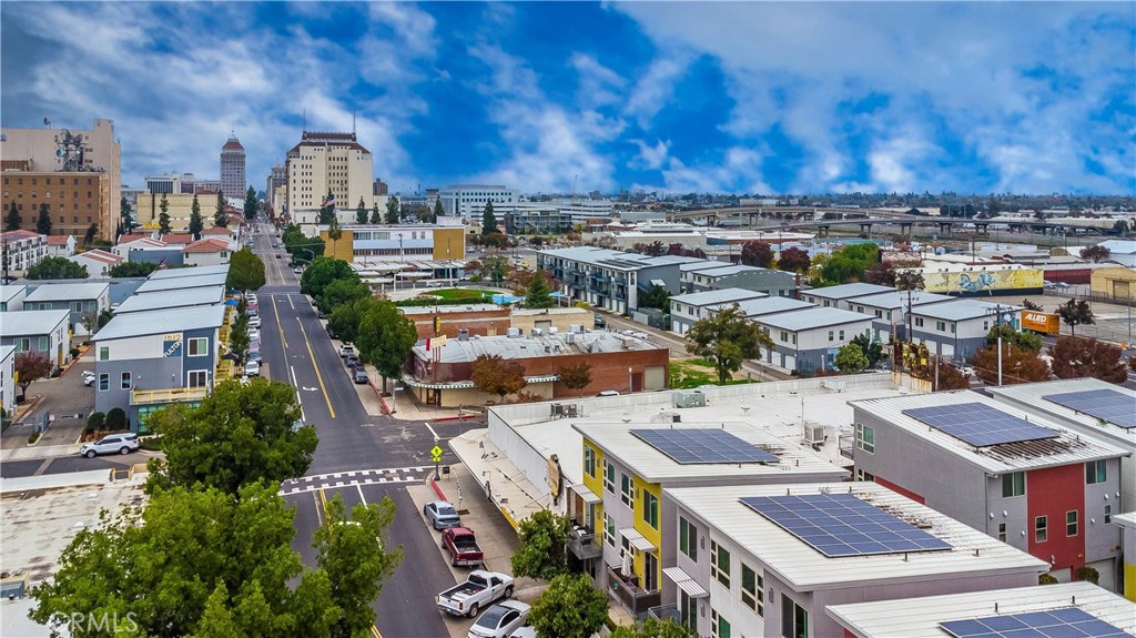 1759 Fulton Street Fresno, CA 93721 - Photo 4 of 24 a view of a city