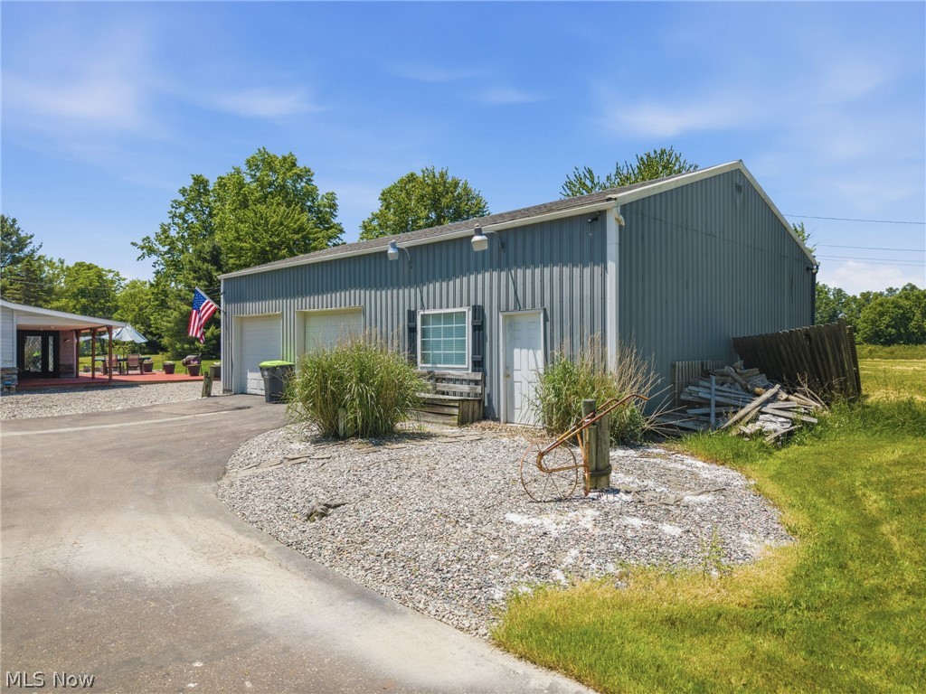 20101 German Church Road North Benton, OH 44449 - Photo 25 of 39