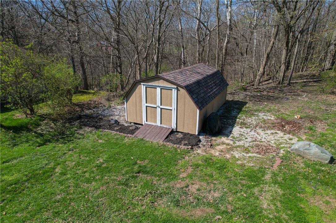 54 Del Vly Road Danville, IL 61832 - Photo 13 of 46