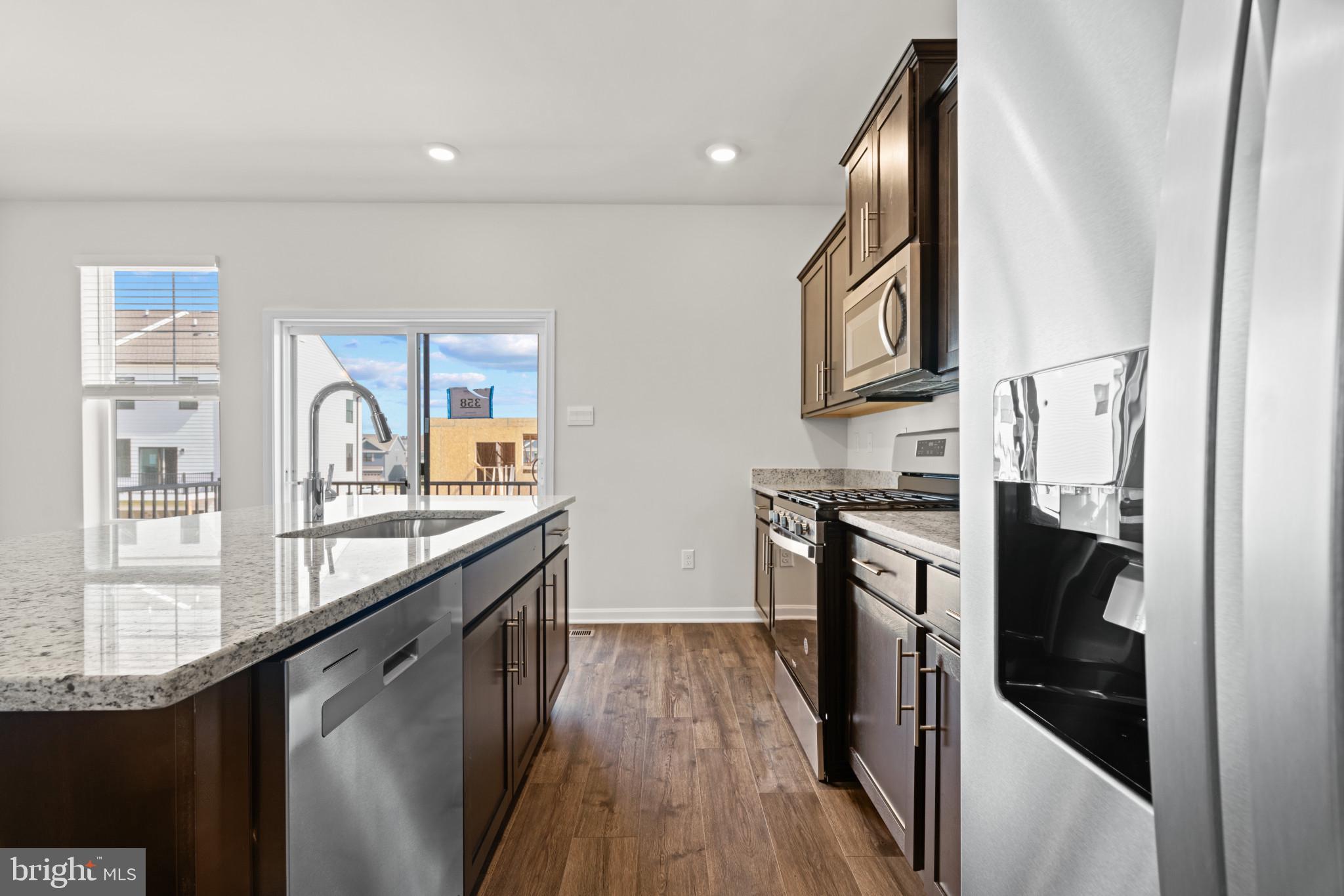 742 Compass Way Frederick, MD 21701 - Photo 10 of 33