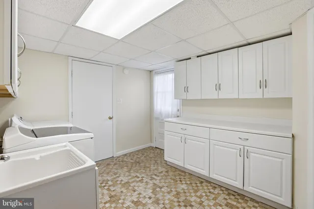 $815,000 | 4401 Flower Valley Drive, Rockville, MD 20853