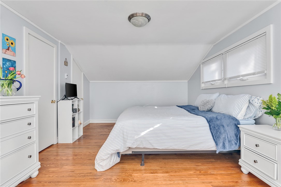 609 Point Judith Road Narragansett, RI 02882 - Photo 14 of 34 Bedroom 1 w/ ensuite