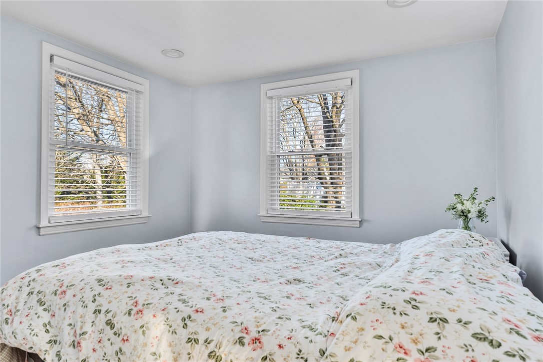 609 Point Judith Road Narragansett, RI 02882 - Photo 17 of 34 Bedroom 2