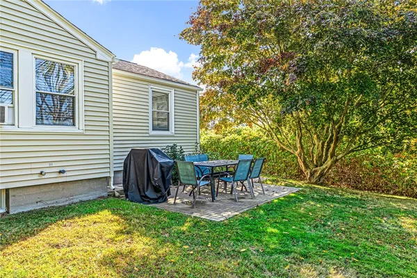 $850,000 | 609 Point Judith Road, Narragansett, RI 02882