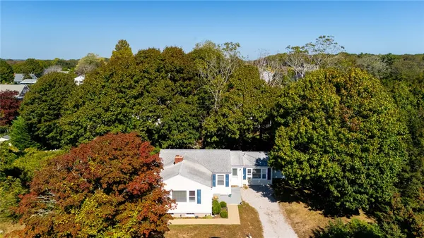 $850,000 | 609 Point Judith Road, Narragansett, RI 02882