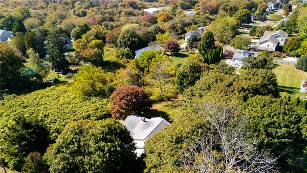 $850,000 | 609 Point Judith Road, Narragansett, RI 02882