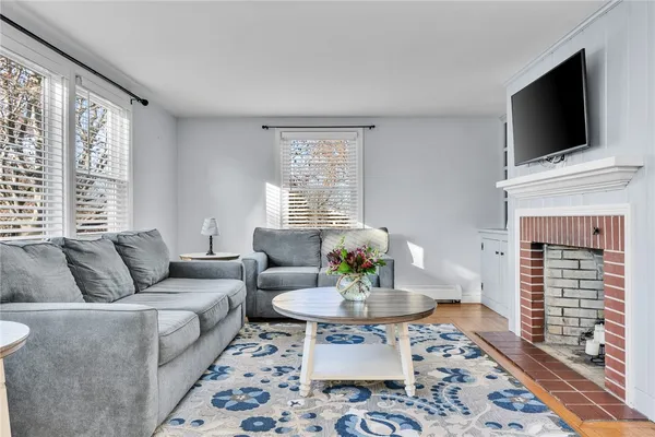 $850,000 | 609 Point Judith Road, Narragansett, RI 02882