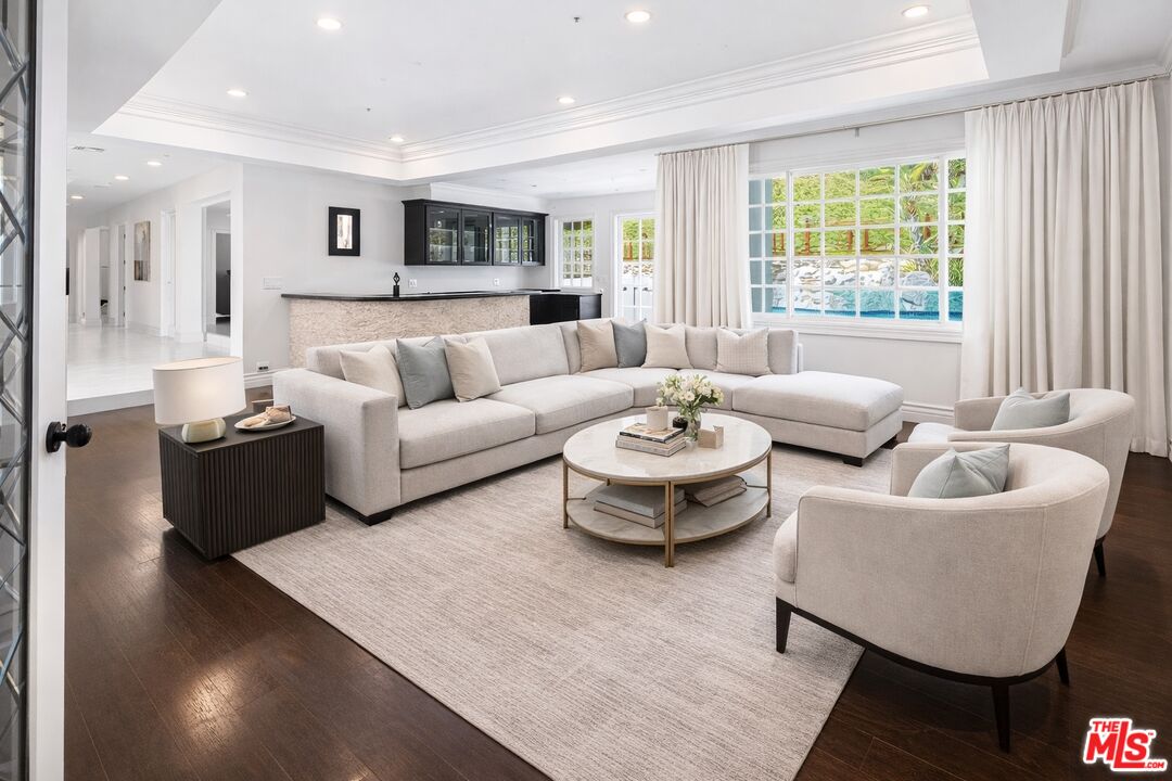14132 Beresford Road Beverly Hills, CA 90210 - Photo 18 of 40