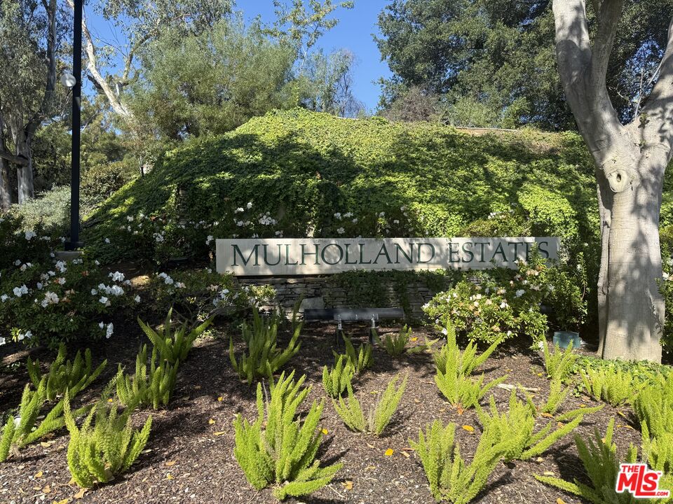 14132 Beresford Road Beverly Hills, CA 90210 - Photo 34 of 40