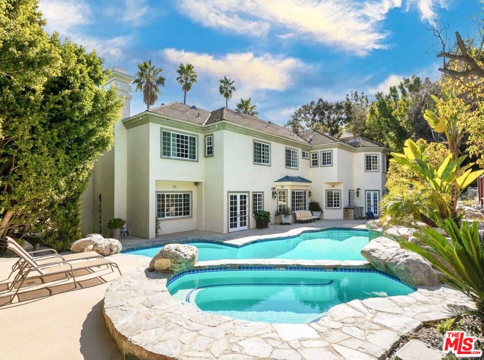 14132 Beresford Road Beverly Hills, CA 90210 - Photo 6 of 40