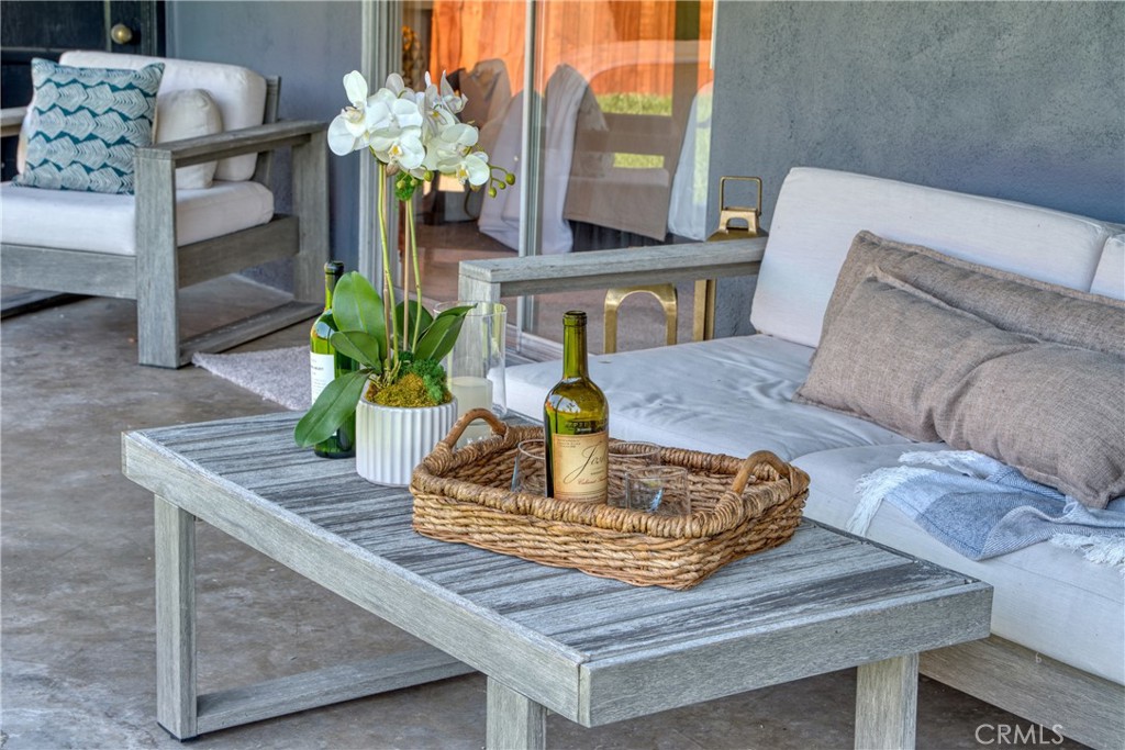 2531 Calmia Road Duarte, CA 91010 - Photo 28 of 30 a dining table with chairs and flower pot