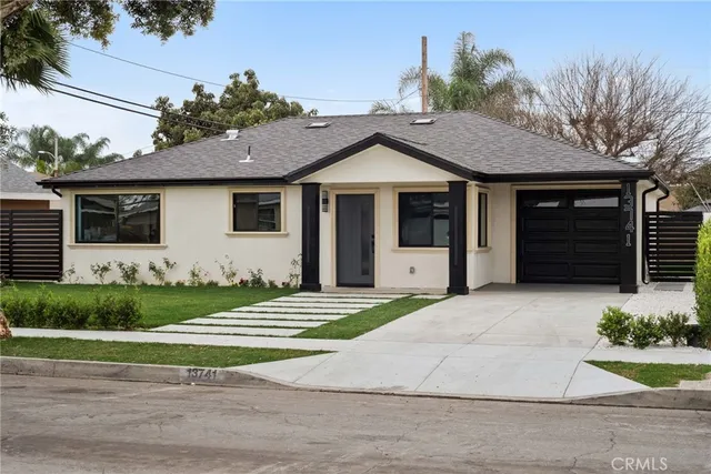 $980,000 | 13741 Carfax Avenue, Bellflower, CA 90706