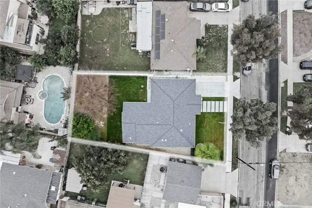 $980,000 | 13741 Carfax Avenue, Bellflower, CA 90706