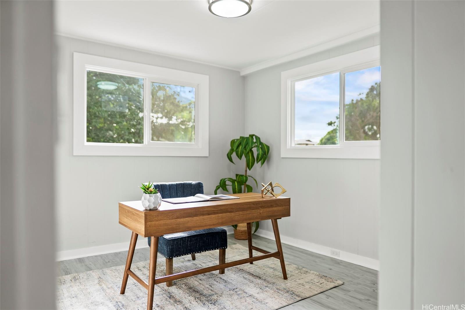 809 Hao Street Honolulu, HI 96821 - Photo 24 of 25 Dedicated home office or bedroom with mountain views