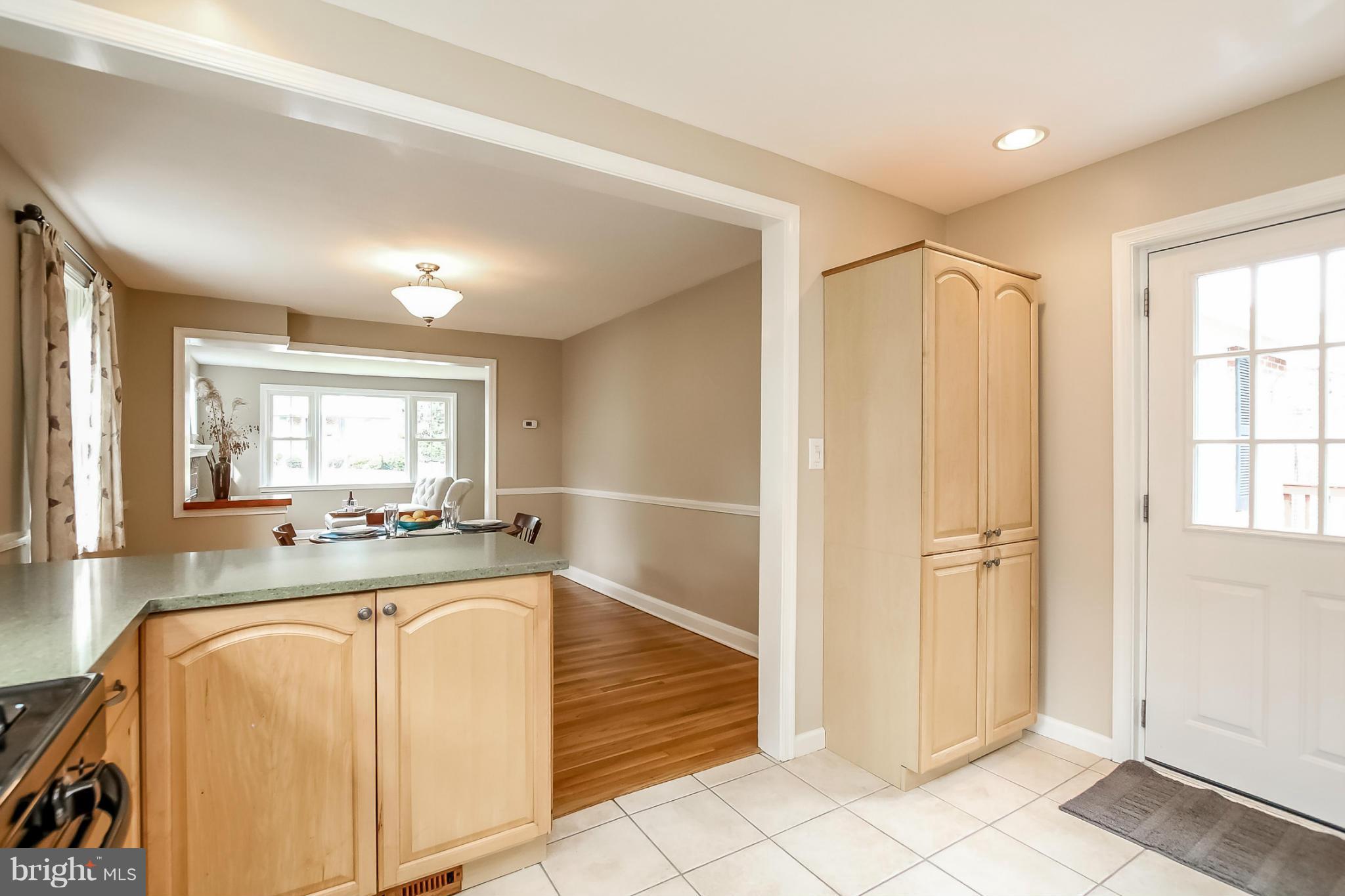 509 Holden Road Baltimore, MD 21286 - Photo 11 of 30 Kitchen