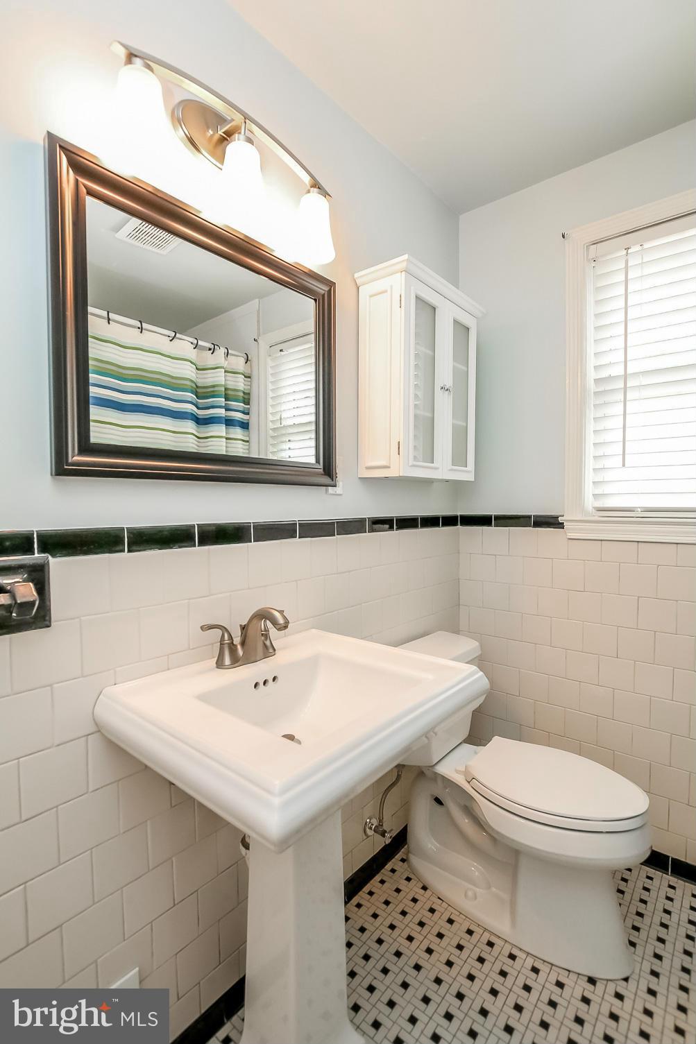 509 Holden Road Baltimore, MD 21286 - Photo 18 of 30 Bath