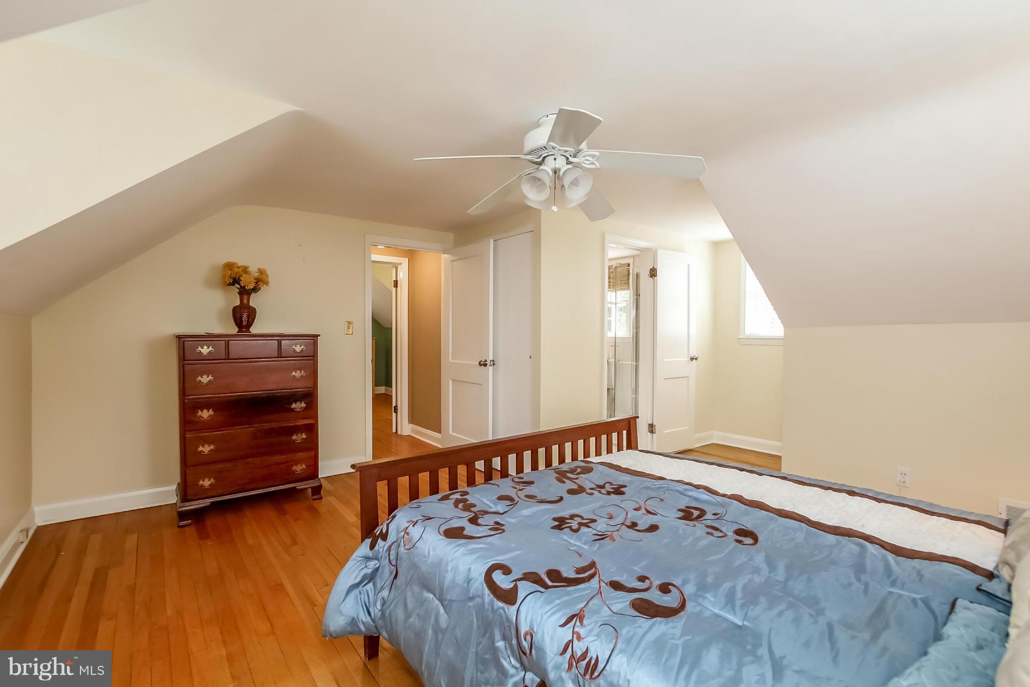 509 Holden Road Baltimore, MD 21286 - Photo 21 of 30 Bedroom (Master)
