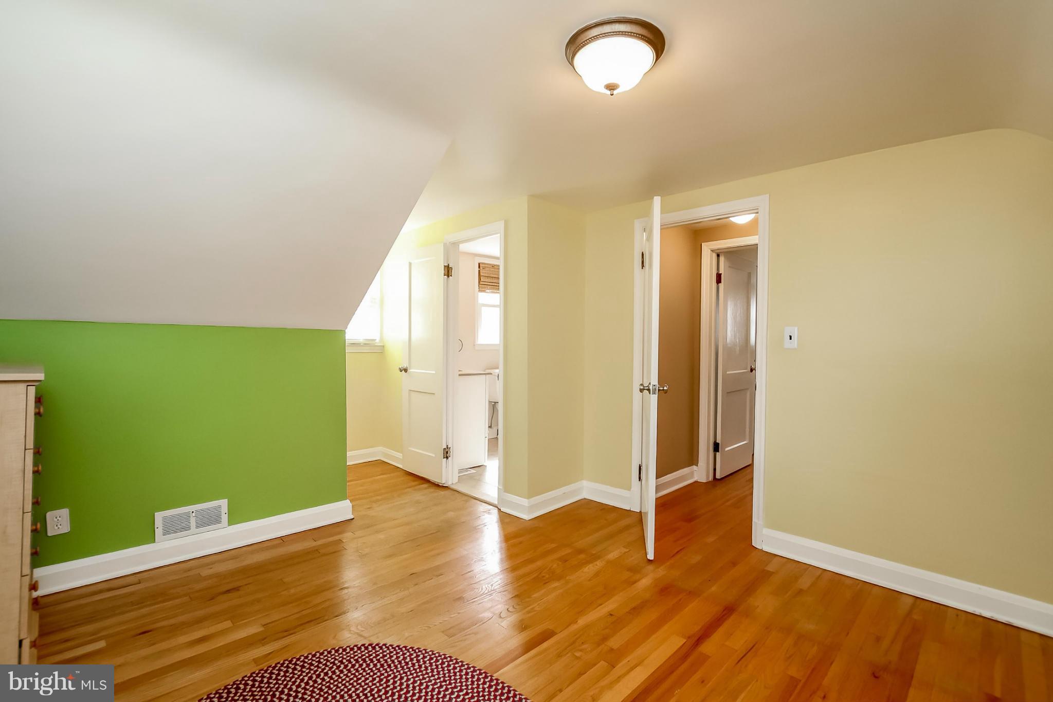 509 Holden Road Baltimore, MD 21286 - Photo 27 of 30 Bedroom