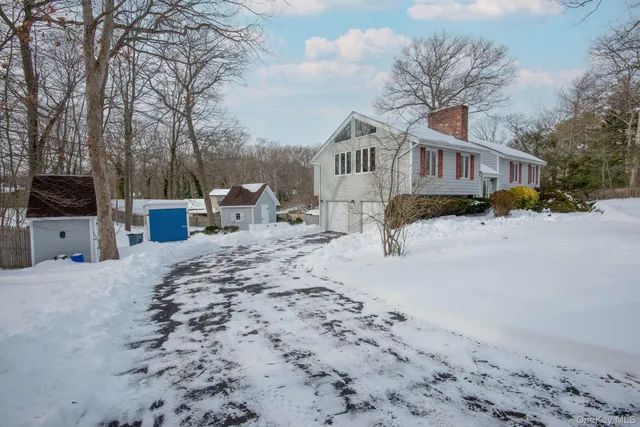 $850,000 | 22 Glenview Avenue, Northport, NY 11768