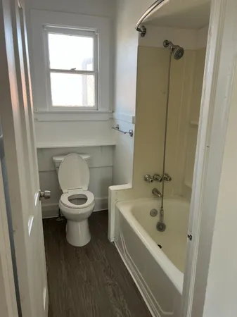 $1,950 | 184 Elm Street, Unit 1, Woodland, CA 95695