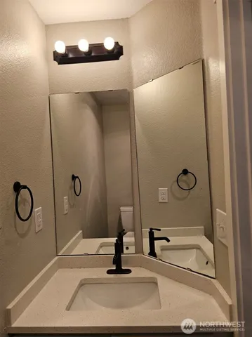 $290,000 | 2100 South 336th Street, Unit P3, Federal Way, WA 98003