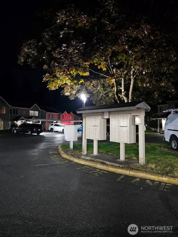 $290,000 | 2100 South 336th Street, Unit P3, Federal Way, WA 98003