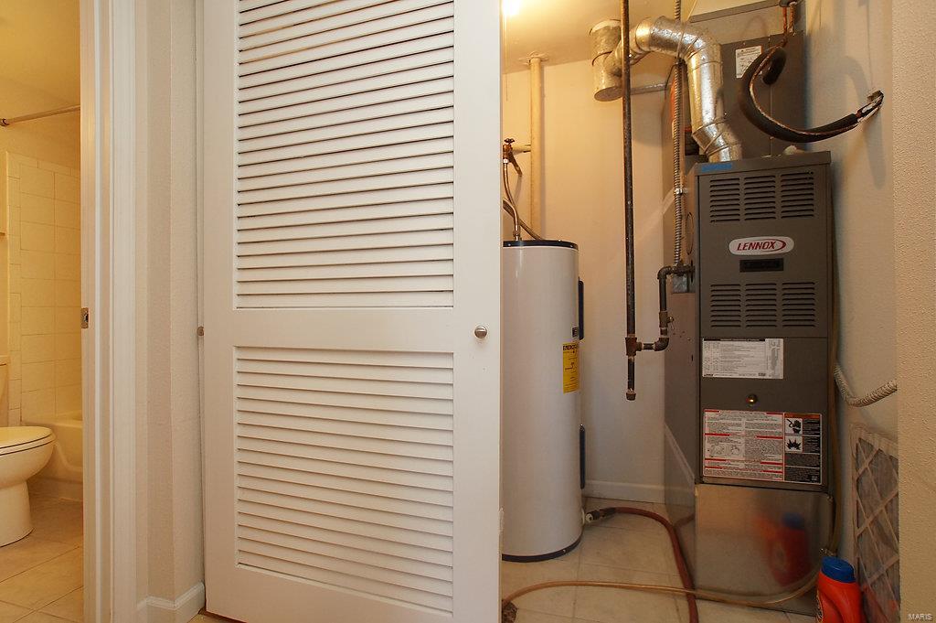 12106 Natural Bridge Road, Unit B Bridgeton, MO 63044 - Photo 15 of 20 Gallery Image 15