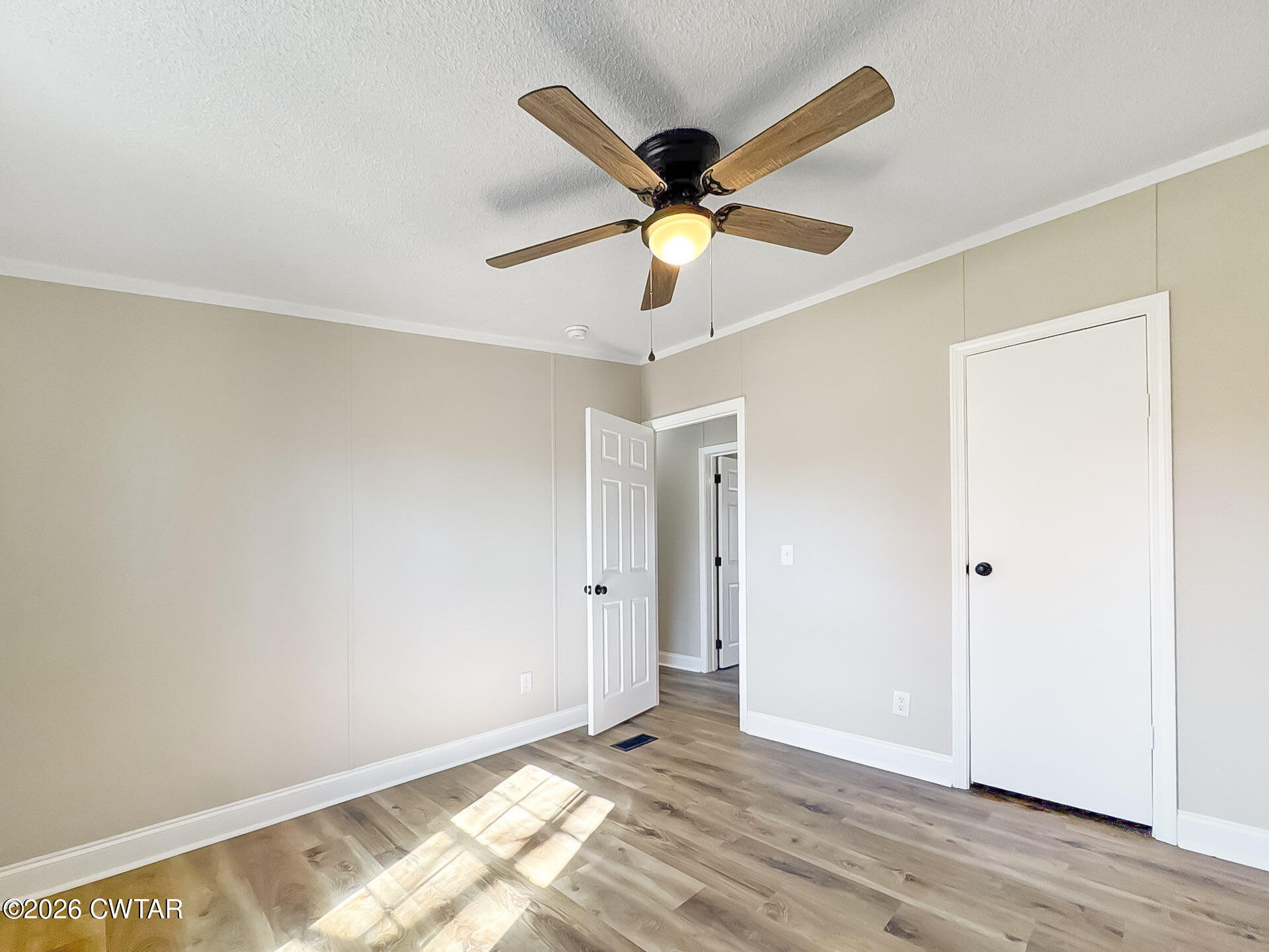 643 Eaton Brazil Road Trenton, TN 38382 - Photo 7 of 13 a view of an empty room