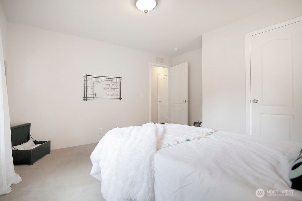 721 Robertson Road Longview, WA 98632 - Photo 23 of 40 Gallery Image 23