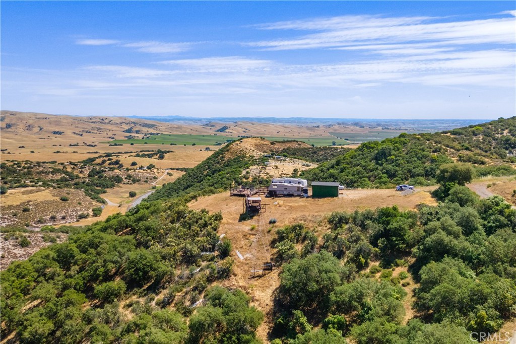 70598 Jolon Road Bradley, CA 93426 - Photo 12 of 43