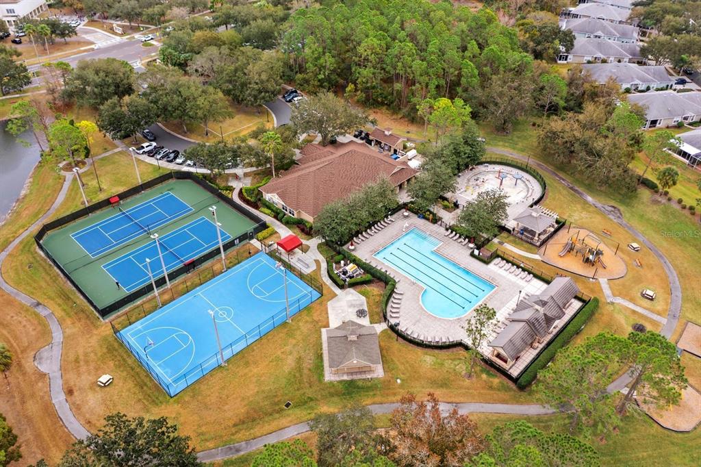 5614 Eagleglen Place Lithia, FL 33547 - Photo 34 of 35 an aerial view of a house with a swimming pool