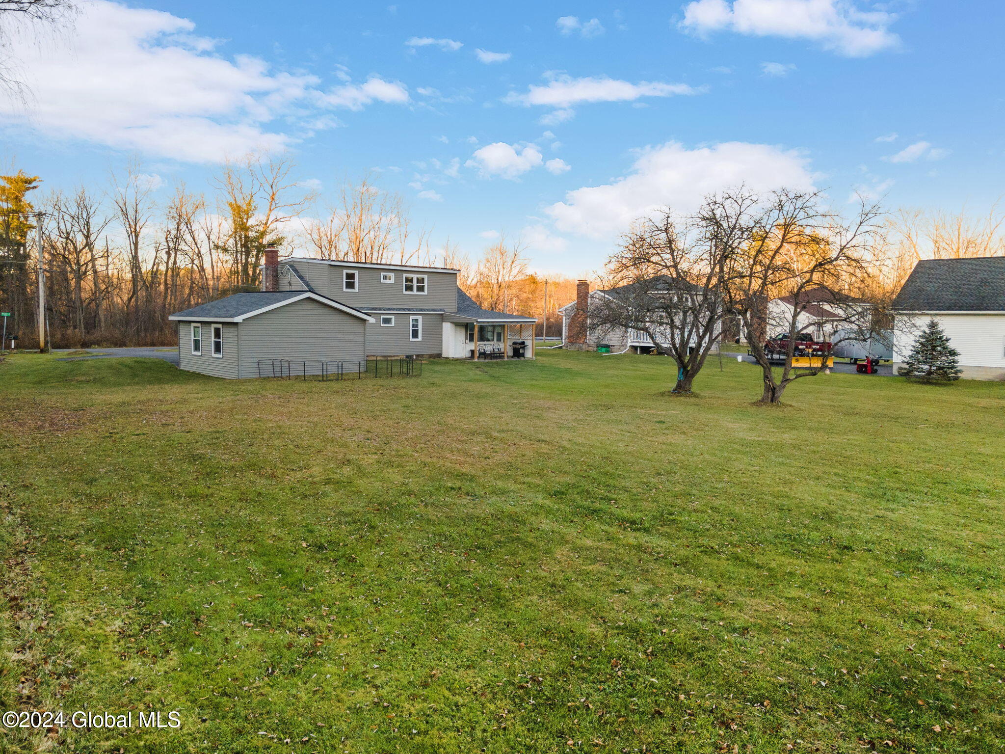 4380 Weaver Road Guilderland, NY 12009 - Photo 7 of 38 40-4380WeaverRd_40