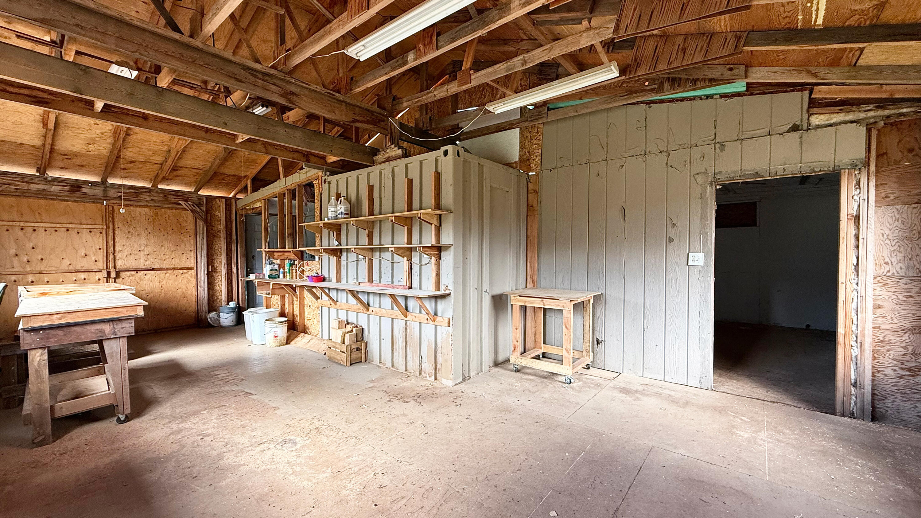 509 Derby Road Eagle Point, OR 97524 - Photo 29 of 49 Shop
