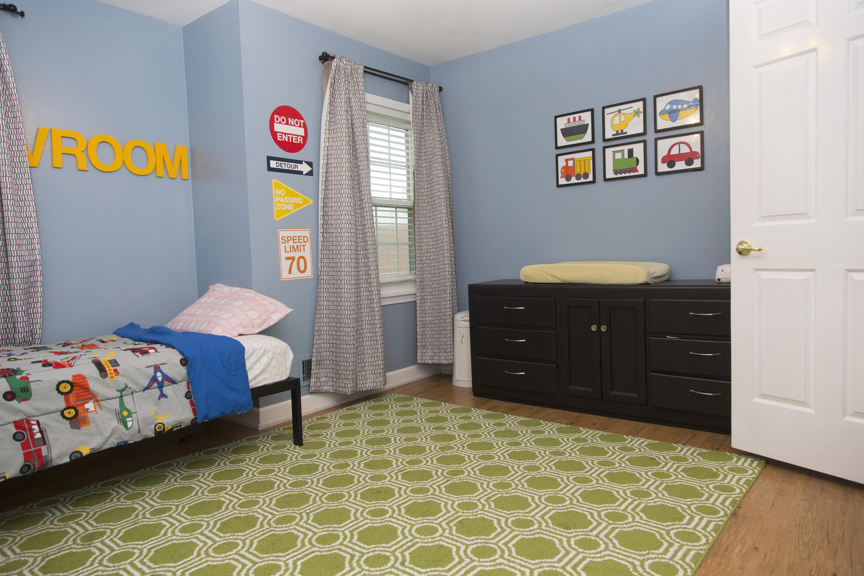 11704 Robindale Road Louisville, KY 40243 - Photo 23 of 39 20