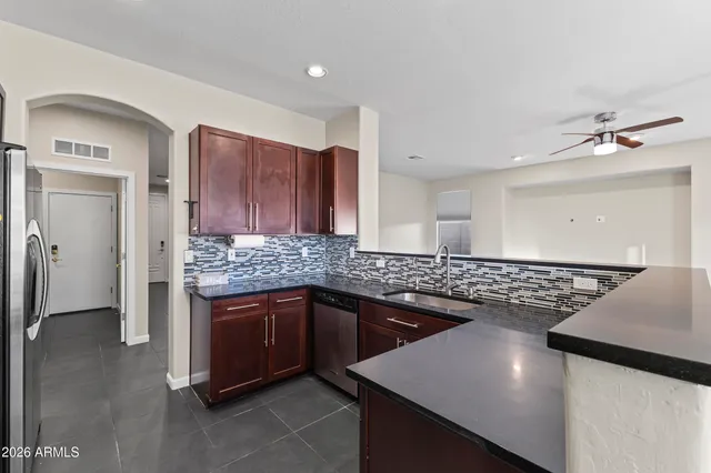 $465,000 | 6207 West Wikieup Lane, Glendale, AZ 85308