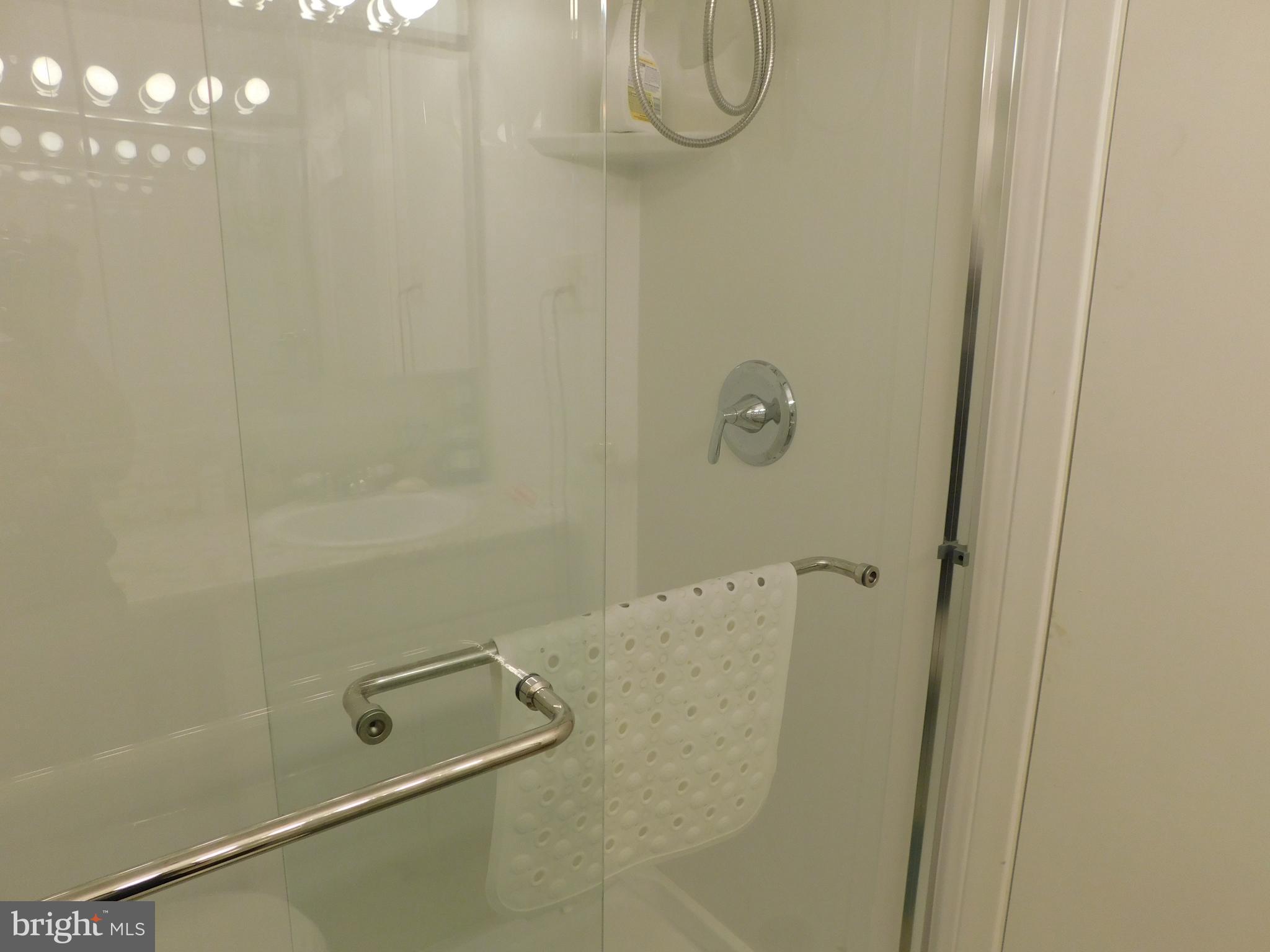 303 Timber Creek Road Lindenwold, NJ 08021 - Photo 18 of 19 master bathroom