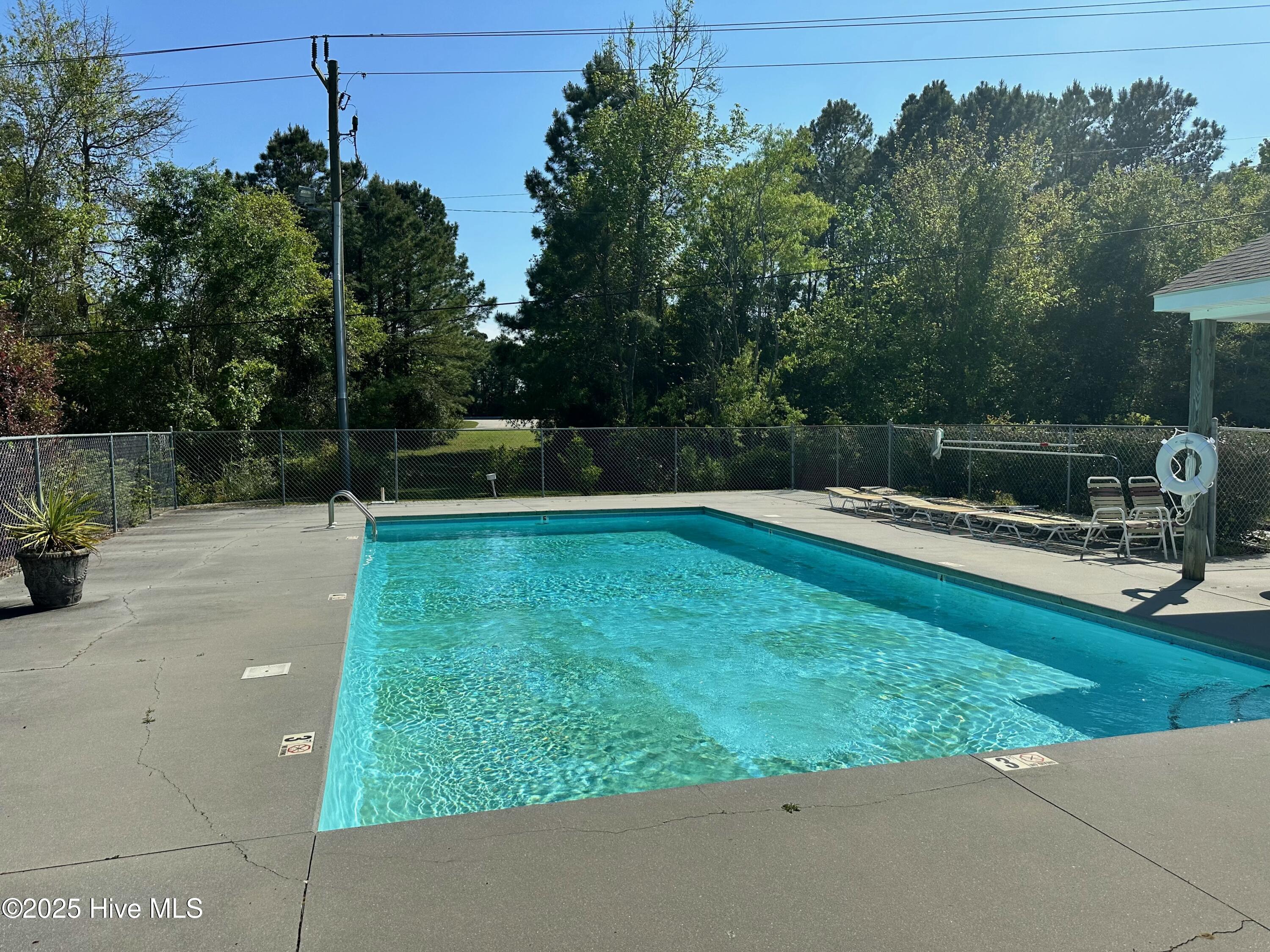 4513 Country Club Road, Unit G101 Morehead City, NC 28557 - Photo 7 of 26 Community pool