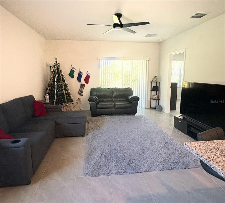 983 King Parc Road Orange City, FL 32763 - Photo 4 of 29