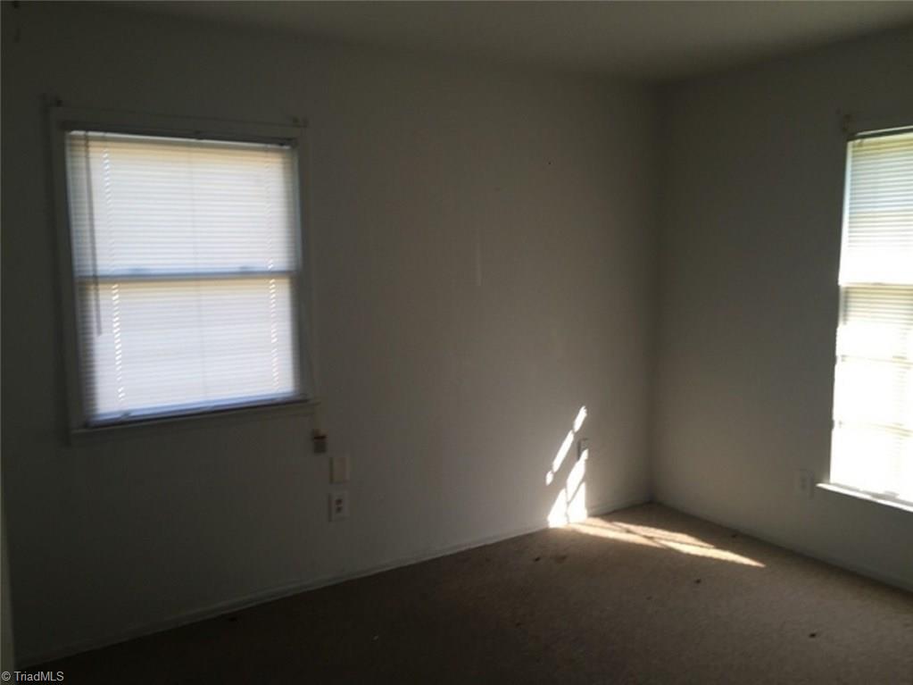 2370 Buckingham Road Burlington, NC 27217 - Photo 8 of 12 Gallery Image 8