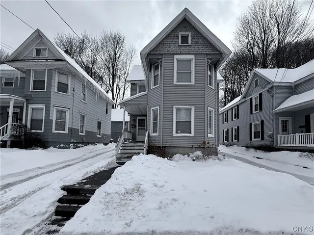 $1,600 | 213 West Main Street, German Flatts, NY 13357