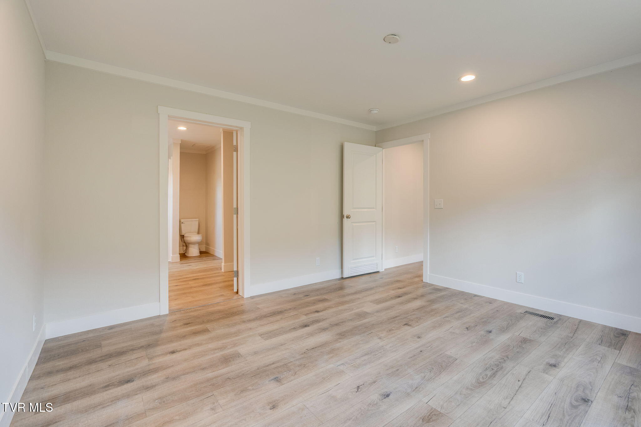 876 Bell Ridge Road Kingsport, TN 37660 - Photo 17 of 30 017