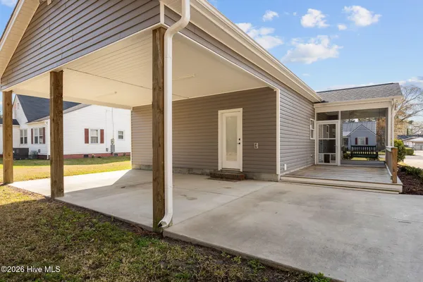 $195,000 | 102 East Purvis Street, Robersonville, NC 27871