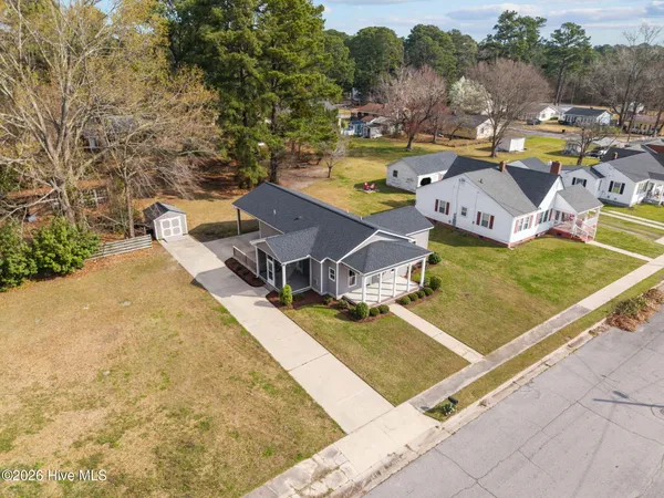 $195,000 | 102 East Purvis Street, Robersonville, NC 27871