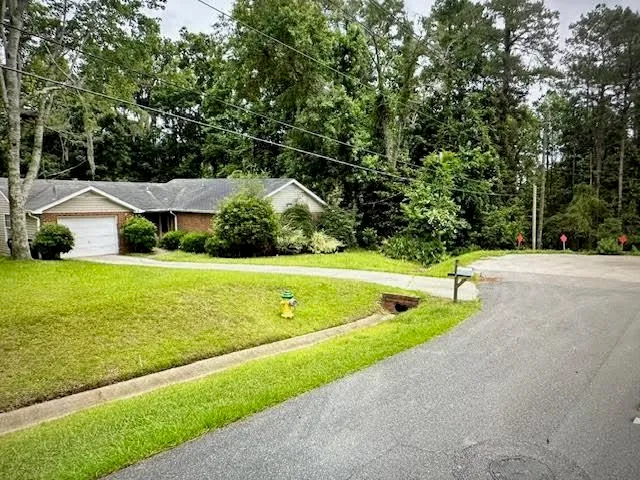 $1,850 | 2772 Whitney Drive North, Unit 4, Tallahassee, FL 32309