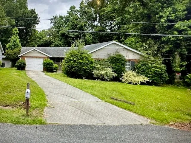 $1,850 | 2772 Whitney Drive North, Unit 4, Tallahassee, FL 32309